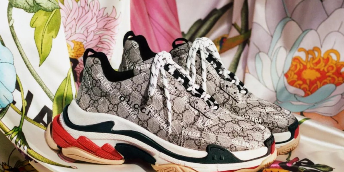 Cheap Balenciaga Sneakers went full-throttle with the animal print-heavy